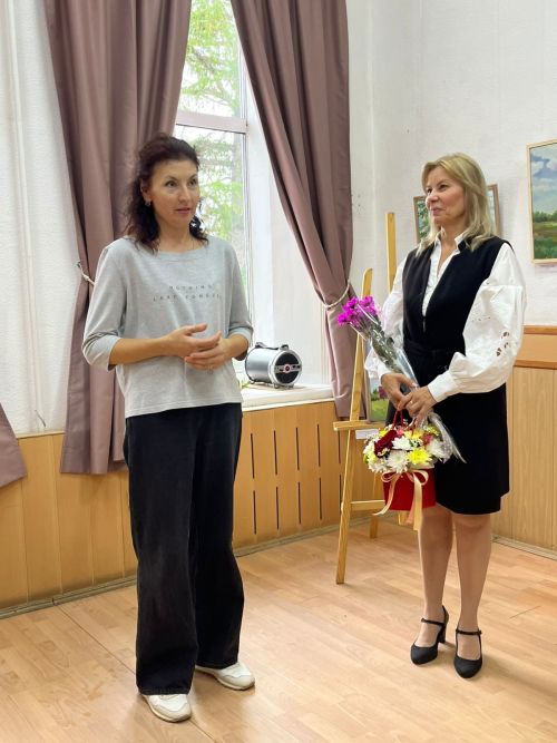 Мир в свете души: персональная выставка Натальи Ларионовой  открылась в чистопольском музее