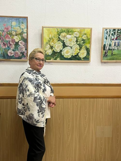 Мир в свете души: персональная выставка Натальи Ларионовой  открылась в чистопольском музее
