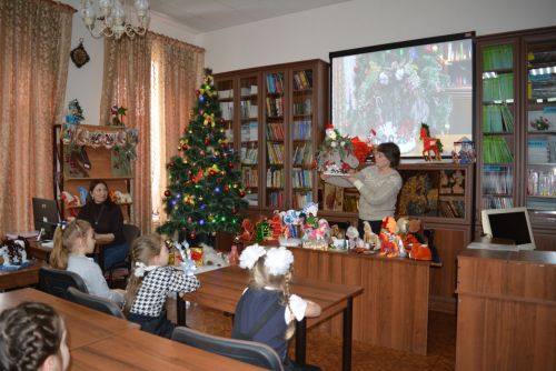 В Чистополе дети вдохновились на новогоднее творчество