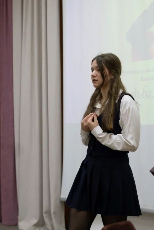 Чистопольские школьники читали и пели Высоцкого