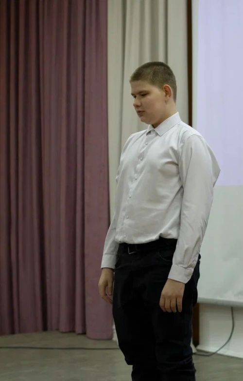 Чистопольские школьники читали и пели Высоцкого
