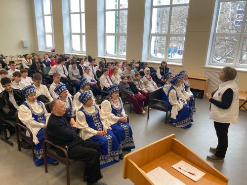 В ТОС № 2 «Поселок часовщиков» провели познавательную встречу в честь Года единства народов России