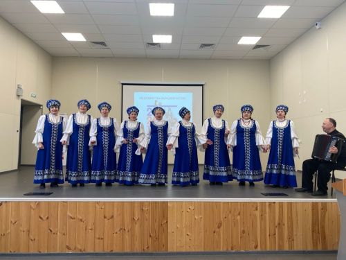 В ТОС № 2 «Поселок часовщиков» провели познавательную встречу в честь Года единства народов России