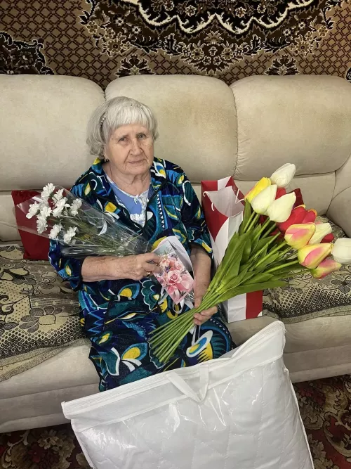 Труженице тыла из Чистополя Анастасии Ивановой исполнилось 94 года