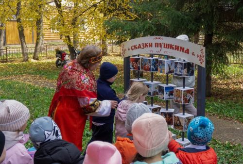 В Чистополе открыли сквер «Лукоморье»