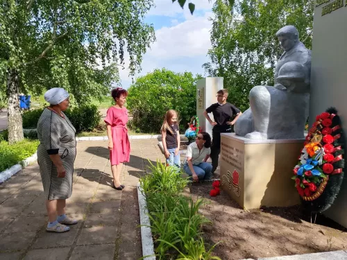 Внучка фронтовика Елена Казакова восстанавливает историю рода и готовит книгу