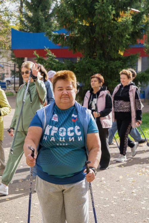 В Чистополе провели фестиваль скандинавской ходьбы