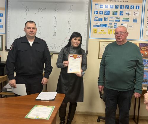 В Чистополе автошкола ДОСААФ отметила День автомобилиста