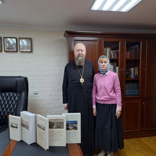 Епископ Филарет обсудил с историком Надеждой Валеевой вопросы сохранения церковного наследия