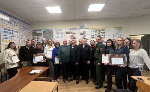 В Чистополе автошкола ДОСААФ отметила День автомобилиста