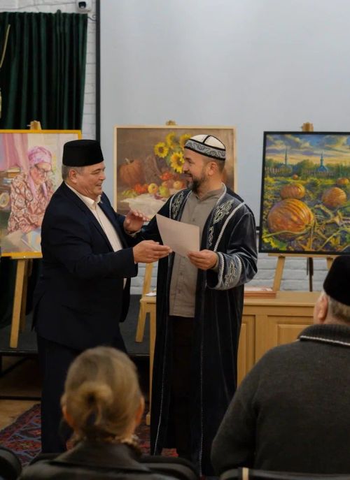 В Чистополе открылась выставка, посвященная 100-летию деревни Кзыл-Ялан