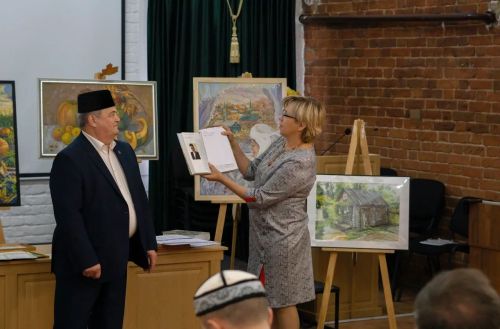 В Чистополе открылась выставка, посвященная 100-летию деревни Кзыл-Ялан