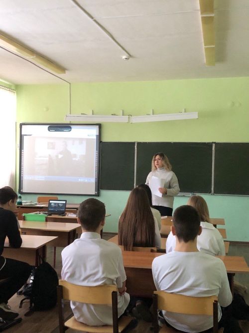 Профилактика наркомании: в Лучовской школе прошло занятие «Вместе против наркотиков»