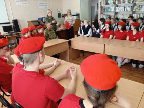 «Пусть память говорит…»: в лицее №1 почтили память воинов-интернационалистов