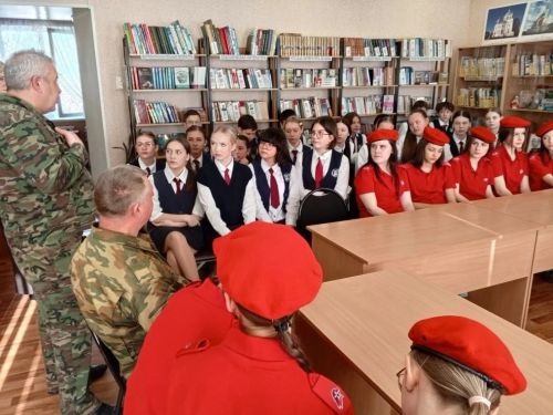 «Пусть память говорит…»: в лицее №1 почтили память воинов-интернационалистов