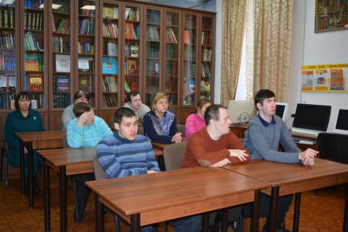 В чистопольской центральной библиотеке почтили память Мусы Джалиля
