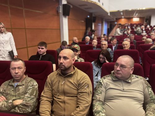 «Мы помним, мы гордимся»: в Чистополе торжественно отметили День защитника Отечества