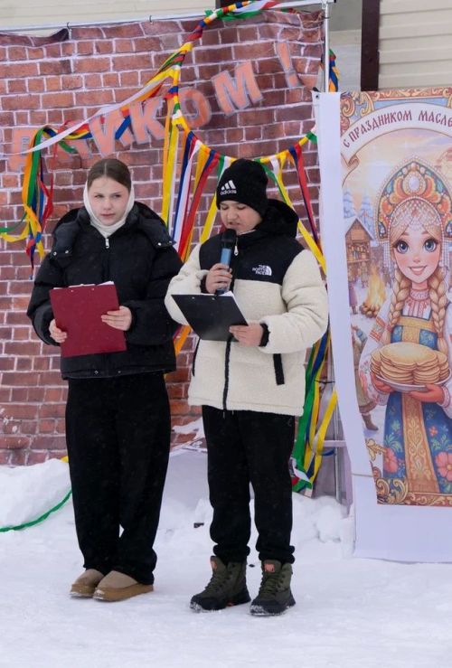 Блины, дружба, конкурсы: чем запомнилась Масленица на «Кирпичном»