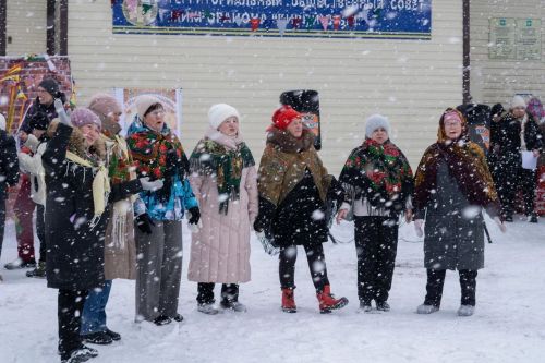 Блины, дружба, конкурсы: чем запомнилась Масленица на «Кирпичном»