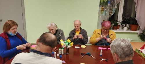 Мастер-класс по оригами для пожилых прошёл в доме-интернате «Юлдаш»