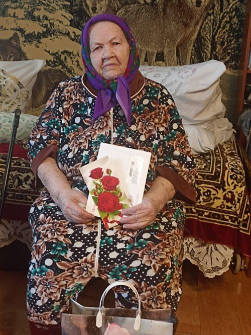 Старейшую жительницу села Четырчи поздравили с днем рождения