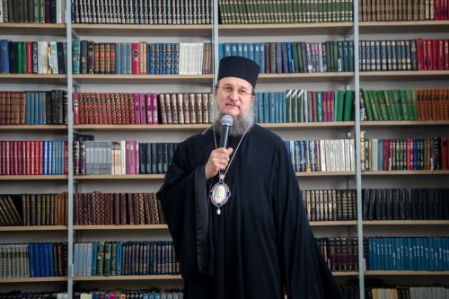 Епископ Пахомий поздравляет с Днём православной книги