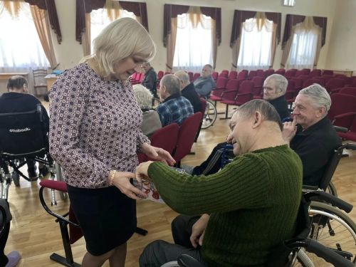 «Весеннее многоцветье»: в доме-интернате «Юлдаш» прошла праздничная программа для подопечных