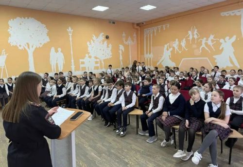 Сотрудники полиции провели уроки безопасности для чистопольских школьников