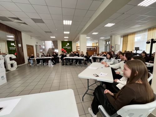 В Чистополе отметили 12-ю годовщину воссоединения Крыма с Россией интеллектуальным квизом