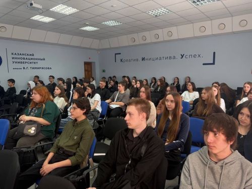 Ветеран СВО провел урок мужества для чистопольских студентов