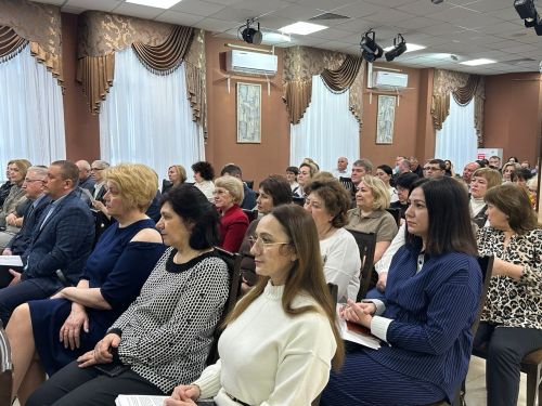 Соцподдержка, готовность к посевной и оперативная обстановка: о чем говорили на аппаратном совещании в Чистополе