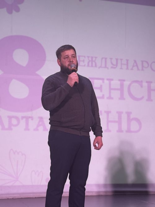 «Тонкие струны души»: в Чистополе отметили Международный женский день