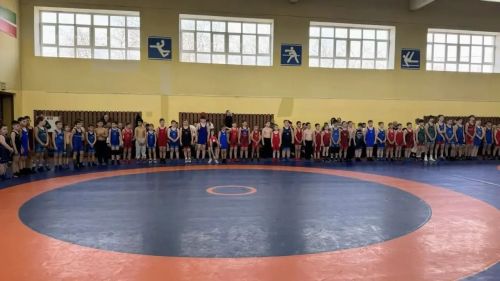 В «Батыре» почтили память героя: состоялся турнир по греко-римской борьбе, посвящённый Михаилу Кузникову