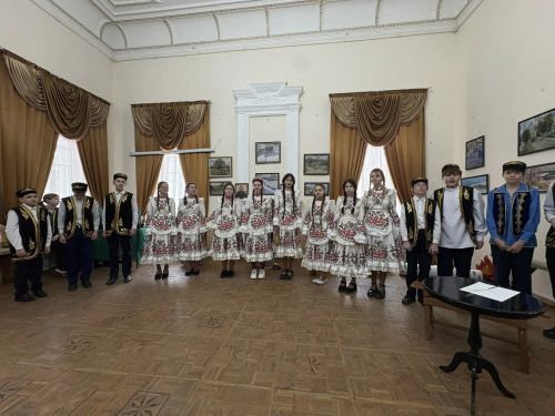 Чистопольские лицеисты показали «Три чуда» на сцене Музея истории города