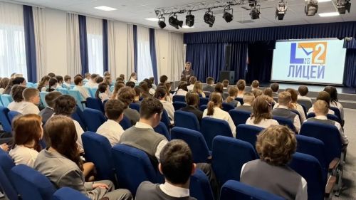 Врач-нарколог Чистопольской ЦРБ рассказал школьникам о последствиях наркозависимости