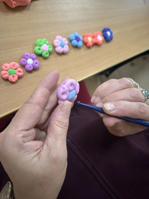 В чистопольском доме-интернате «Юлдаш» расцвела «Пластилиновая флористика»