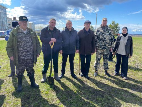 Более 100 чистопольцев приняли участие в акции «Сад памяти»