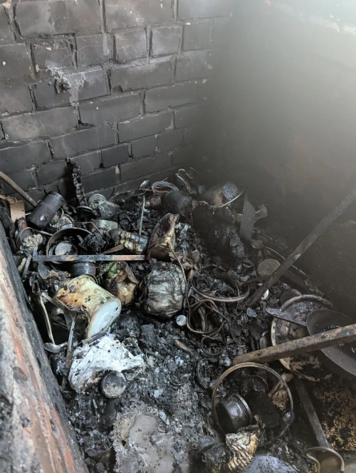 Три пожара за неделю: в Чистопольском районе горели надворные постройки, балкон и заброшенное строение