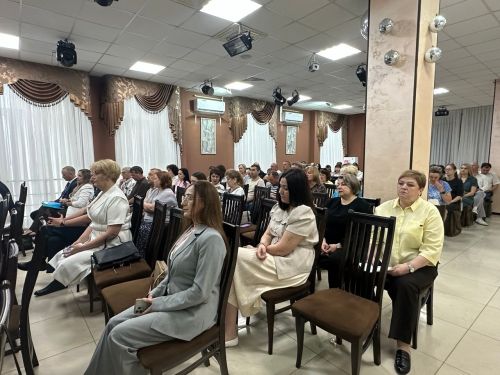 Итоги недели в Чистопольском районе: архив собирает коллекцию о героях, аграрии завершают сев, полиция ловит нетрезвых водителей
