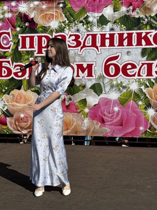 В сквере «Мельничная площадь» прошёл концерт «Во имя Победы!»