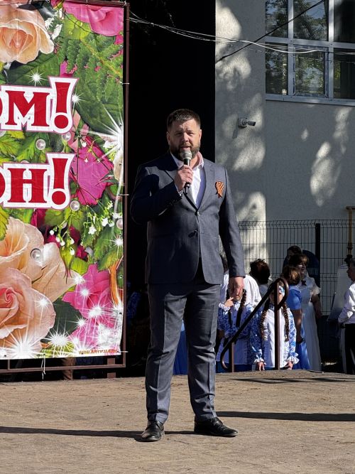 В сквере «Мельничная площадь» прошёл концерт «Во имя Победы!»