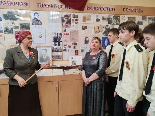 В Чистопольском сельскохозяйственном техникуме открылась экспозиция о героях Великой Отечественной и СВО