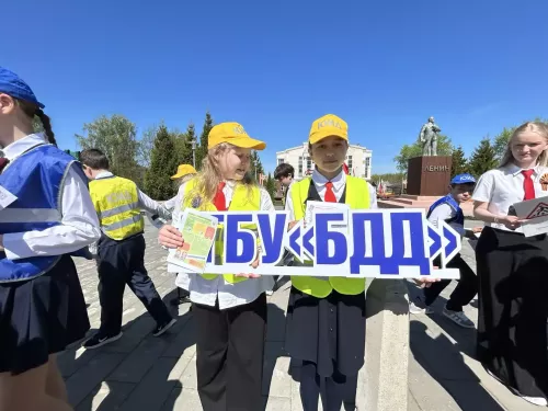 Напомнили ПДД и поздравили с Днем Победы: в Чистополе провели профилактическую акцию для водителей