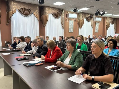 Работа банка, защита полей и трагедии на воде: что обсуждали на аппаратном совещании при главе Чистопольского района