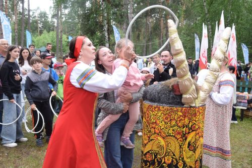 Чистопольский район представил русское подворье на Сабантуе в Казани
