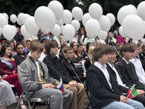 Выпускной бал в Чистополе: успехи, награды и напутствия