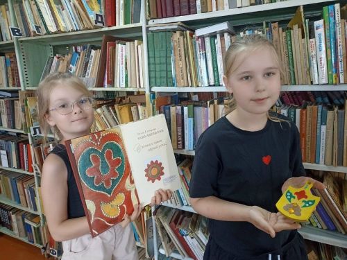 Чистай китапханәсендә  татар орнаментына багышланган  иҗат сәгате узды