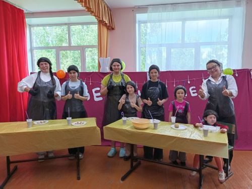 В селе Чистопольского района дети научились готовить пирожное «Картошка»