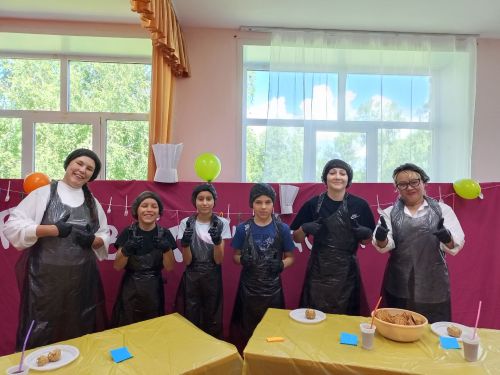 В селе Чистопольского района дети научились готовить пирожное «Картошка»