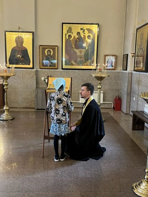 Урок православного краеведения: ученики воскресной школы Казанского храма совершили паломничество по святым местам